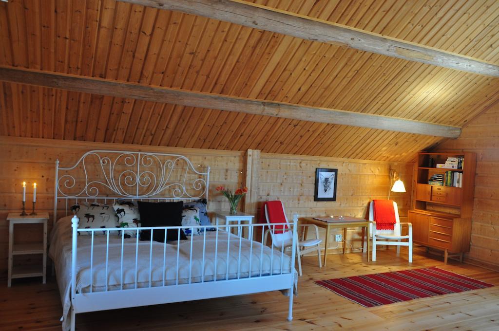 Moose Garden Villa Orrviken Room photo